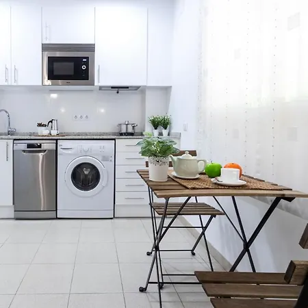 Estudio A 100 Metros De La Playa Apartment *