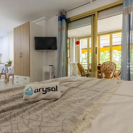 Estudio A 100 Metros De La Playa Appartamento *